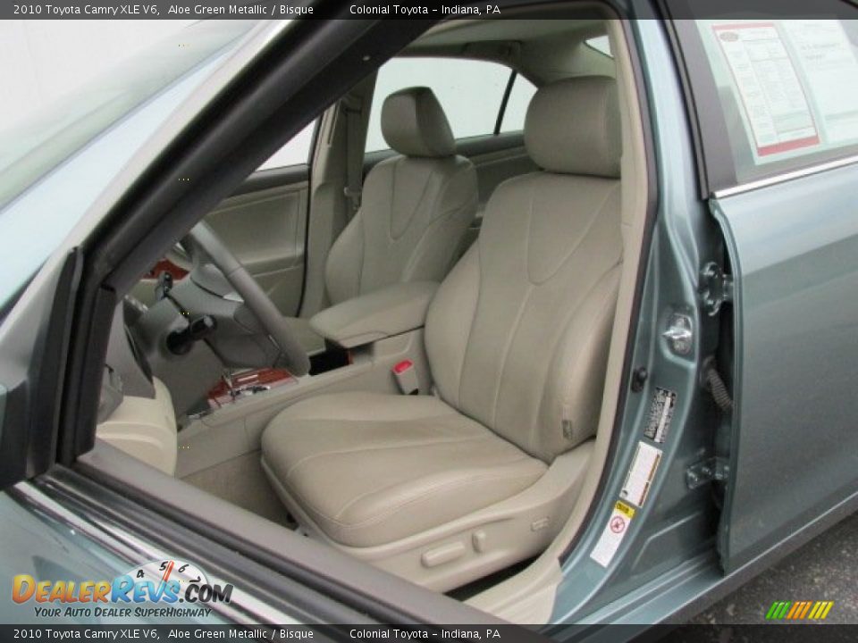 2010 Toyota Camry XLE V6 Aloe Green Metallic / Bisque Photo #13
