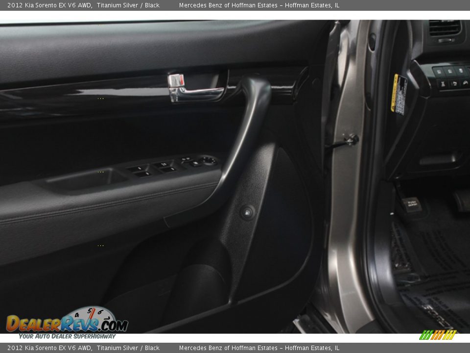 2012 Kia Sorento EX V6 AWD Titanium Silver / Black Photo #17