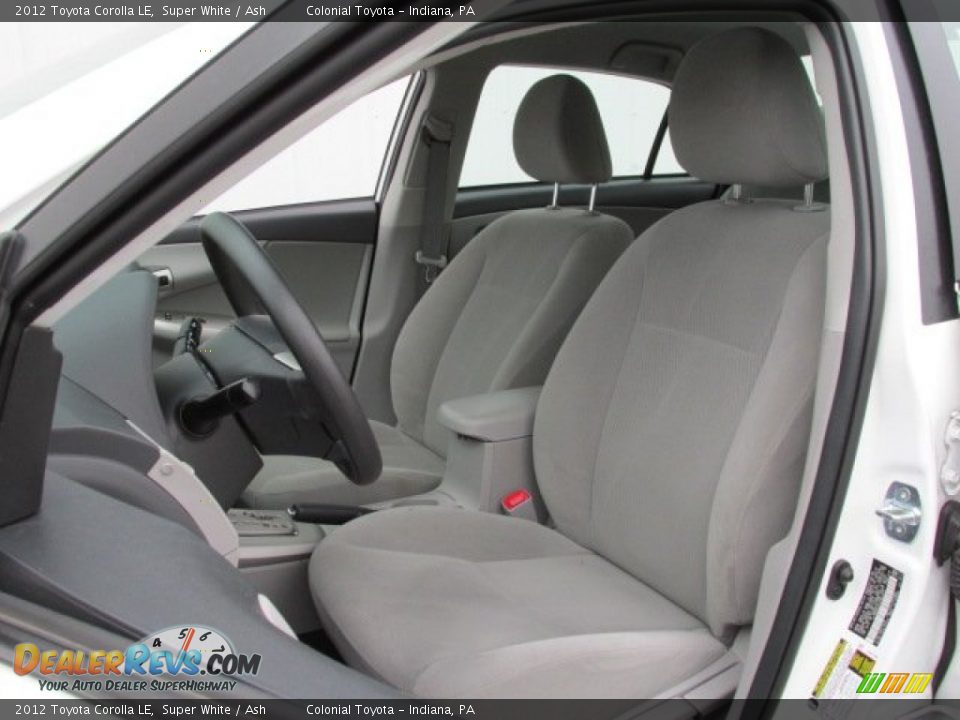 2012 Toyota Corolla LE Super White / Ash Photo #10