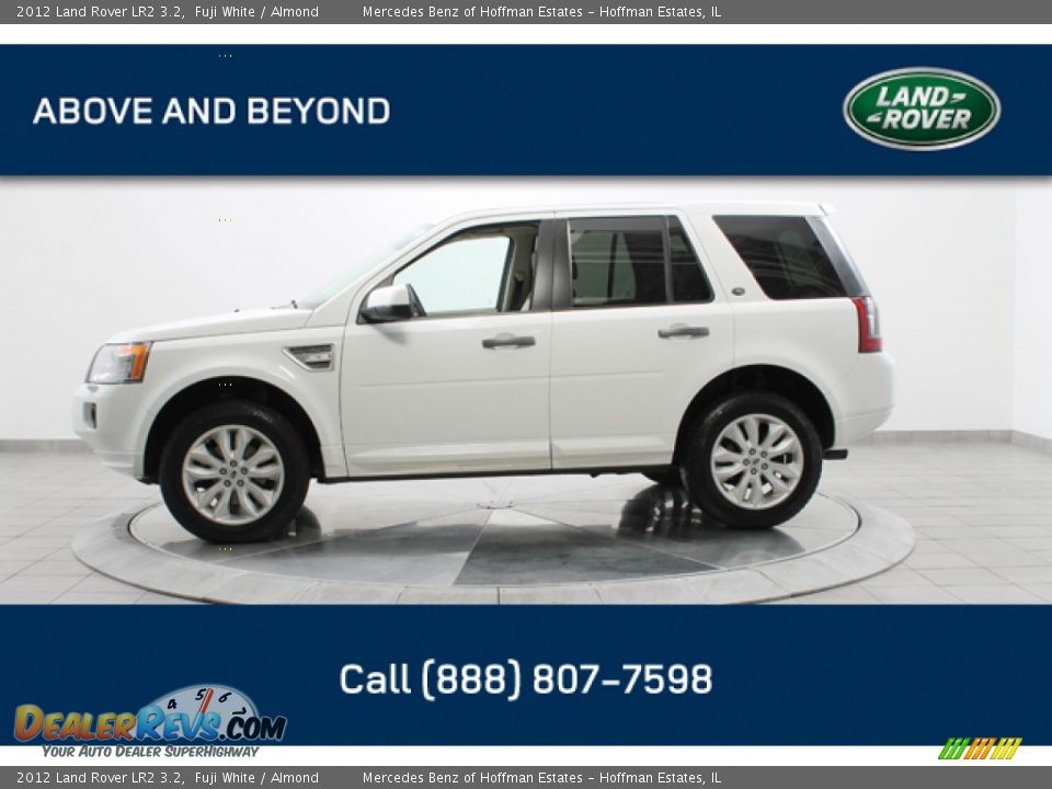 2012 Land Rover LR2 3.2 Fuji White / Almond Photo #2