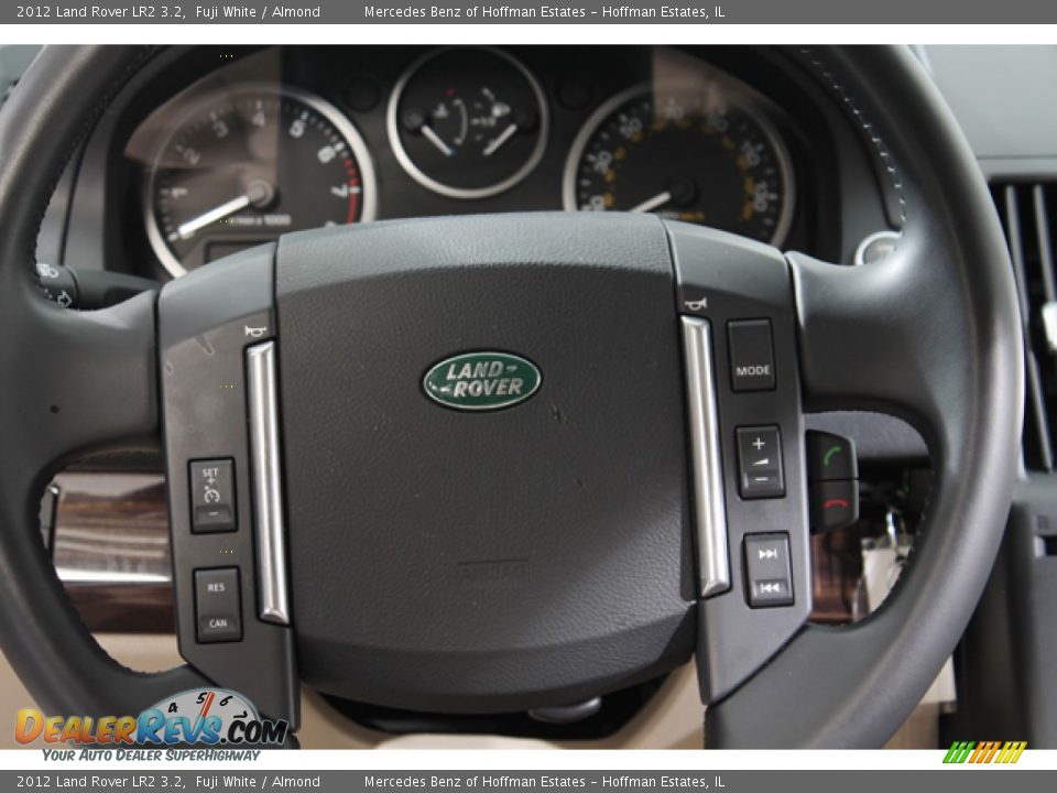 2012 Land Rover LR2 3.2 Fuji White / Almond Photo #8