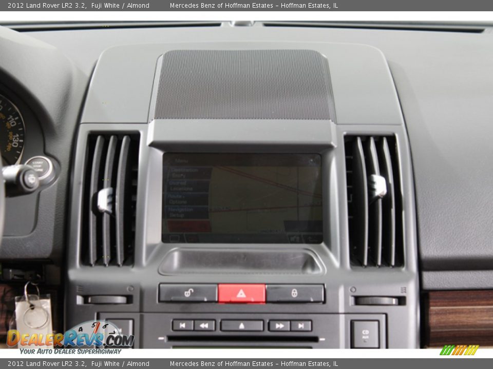 2012 Land Rover LR2 3.2 Fuji White / Almond Photo #9