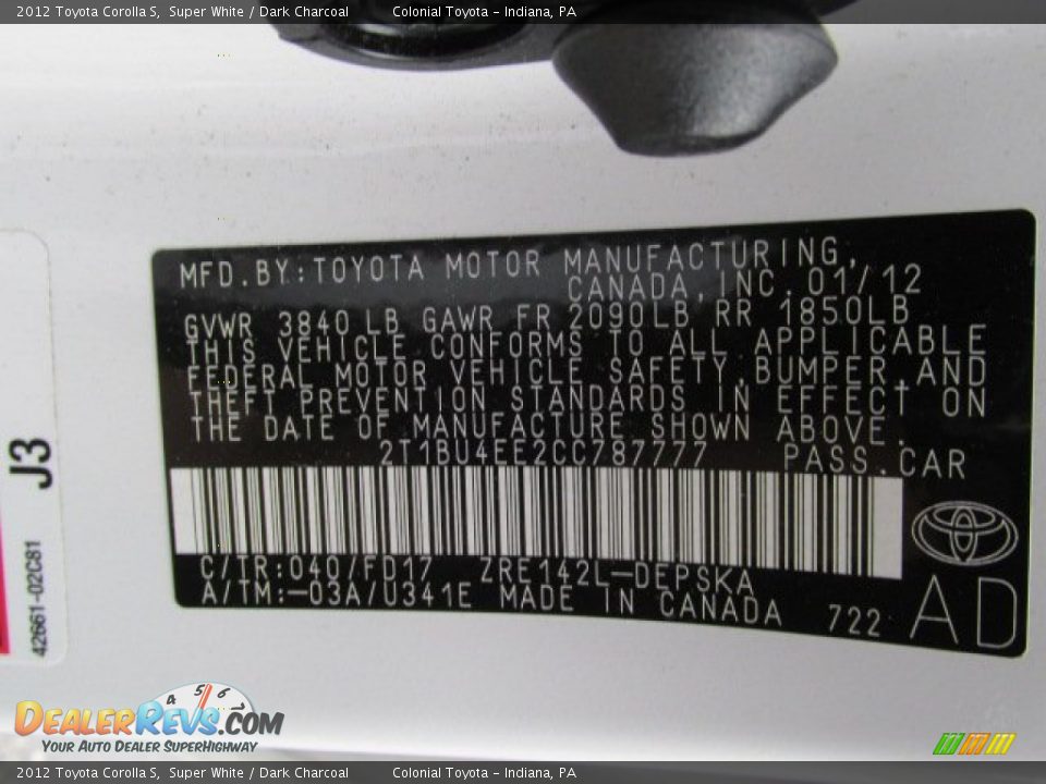 2012 Toyota Corolla S Super White / Dark Charcoal Photo #18
