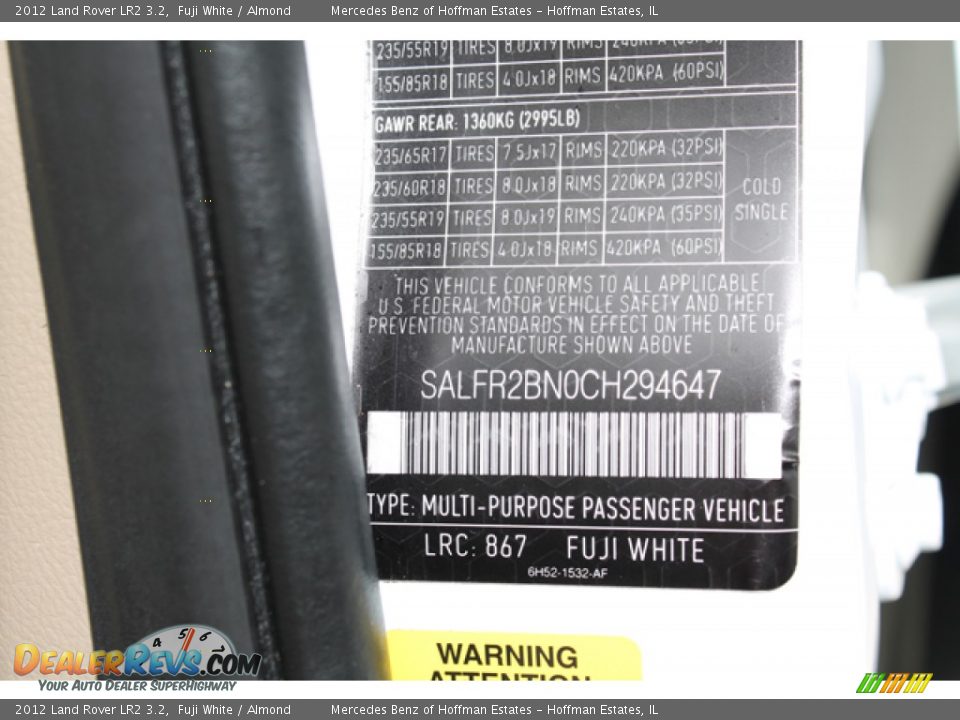 2012 Land Rover LR2 3.2 Fuji White / Almond Photo #31
