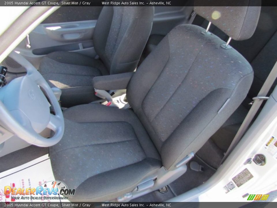 2005 Hyundai Accent GT Coupe Silver Mist / Gray Photo #16