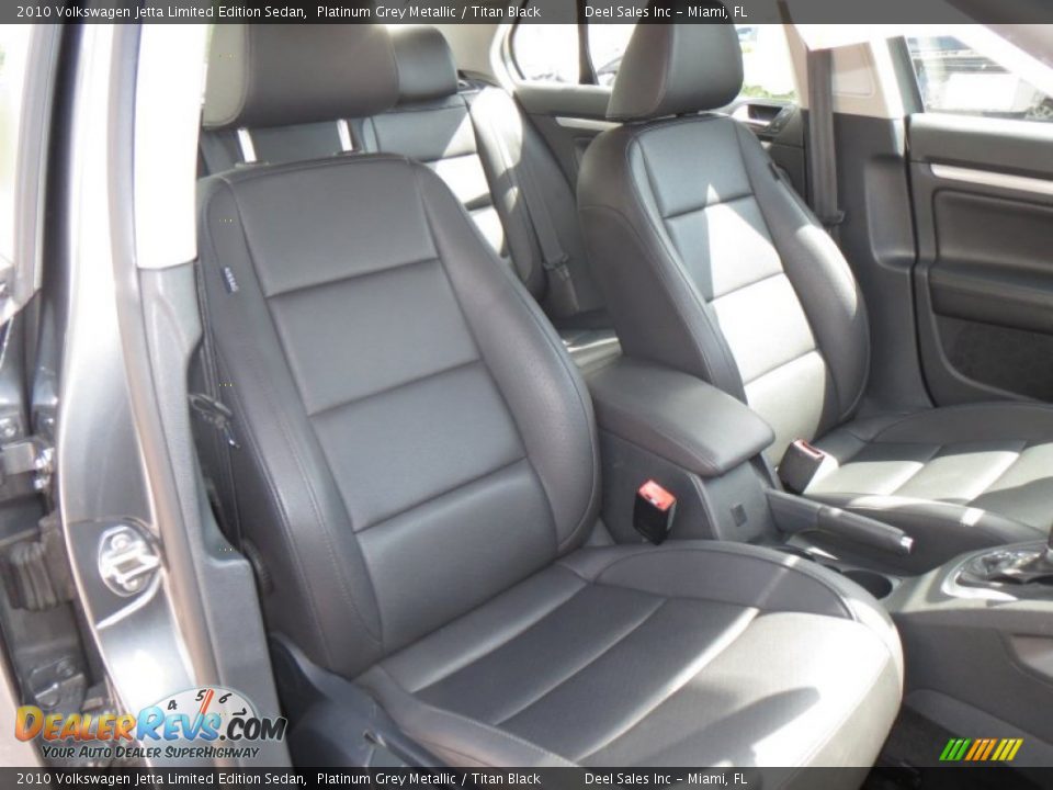 2010 Volkswagen Jetta Limited Edition Sedan Platinum Grey Metallic / Titan Black Photo #10