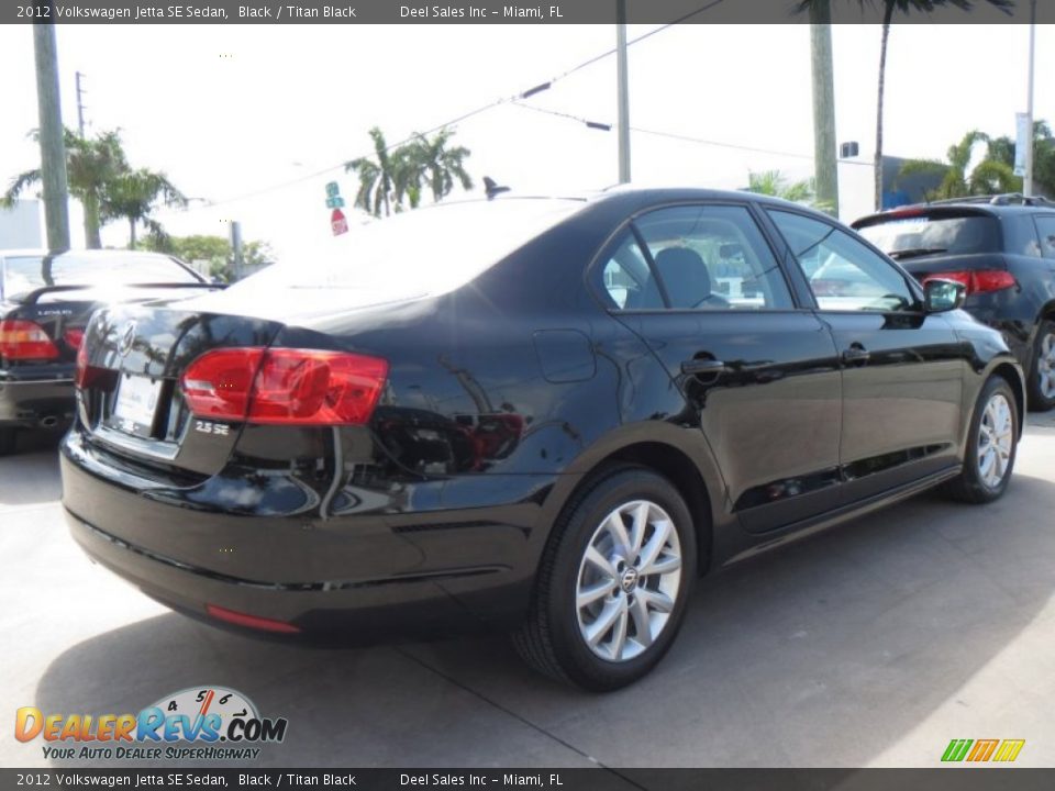2012 Volkswagen Jetta SE Sedan Black / Titan Black Photo #5