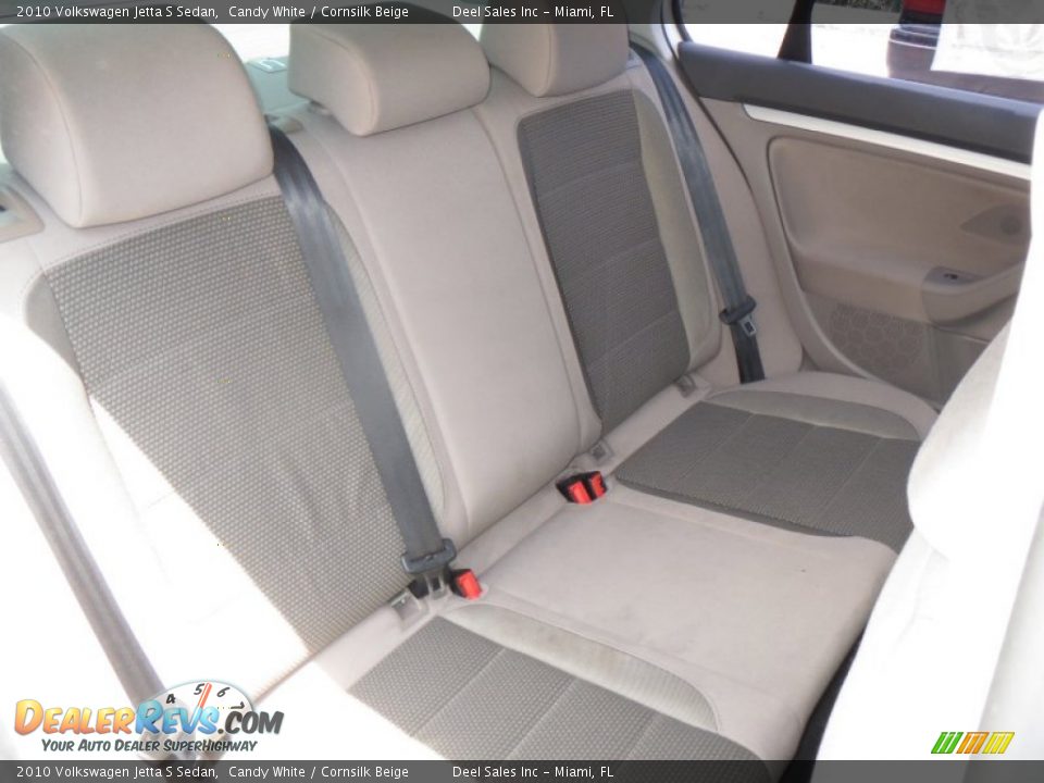 2010 Volkswagen Jetta S Sedan Candy White / Cornsilk Beige Photo #11