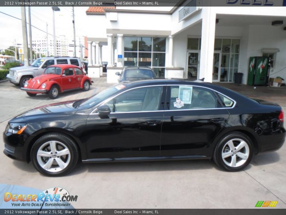 2012 Volkswagen Passat 2.5L SE Black / Cornsilk Beige Photo #2