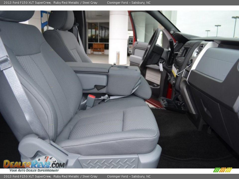 2013 Ford F150 XLT SuperCrew Ruby Red Metallic / Steel Gray Photo #14