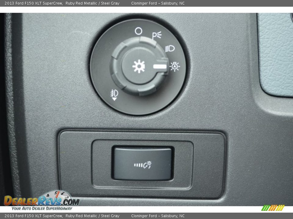 2013 Ford F150 XLT SuperCrew Ruby Red Metallic / Steel Gray Photo #28