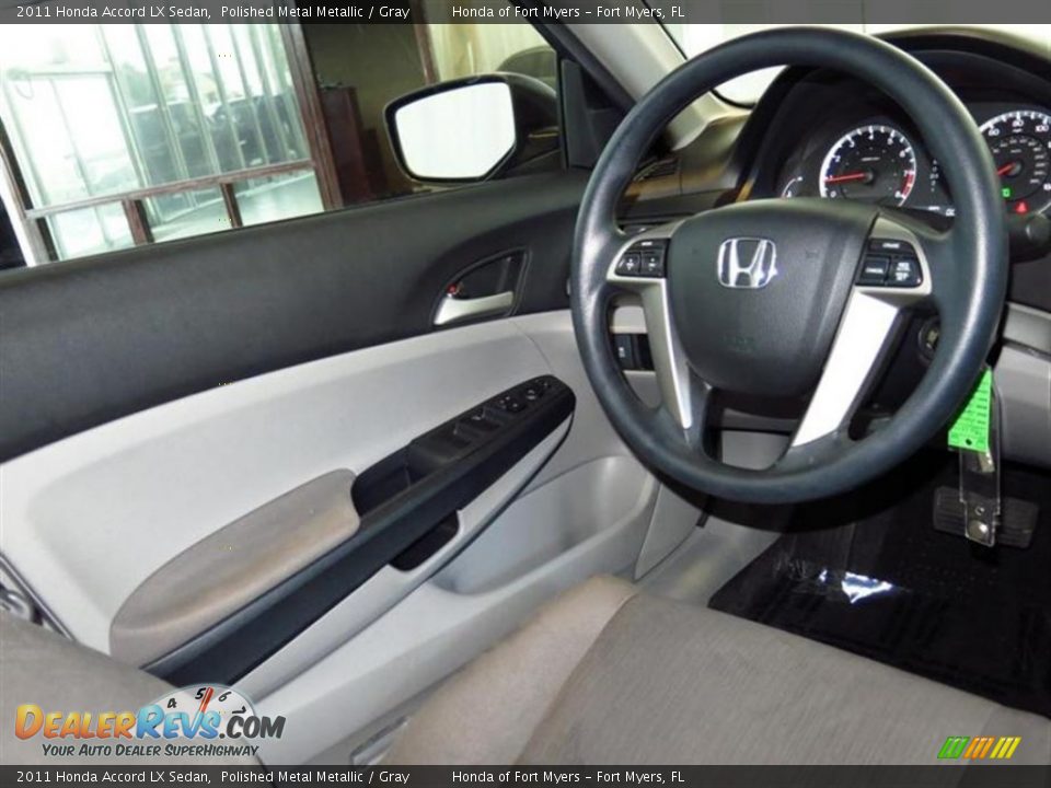 2011 Honda Accord LX Sedan Polished Metal Metallic / Gray Photo #11