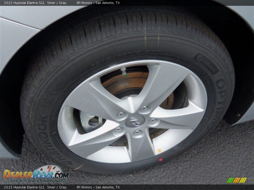 2013 Hyundai Elantra GLS Silver / Gray Photo #2