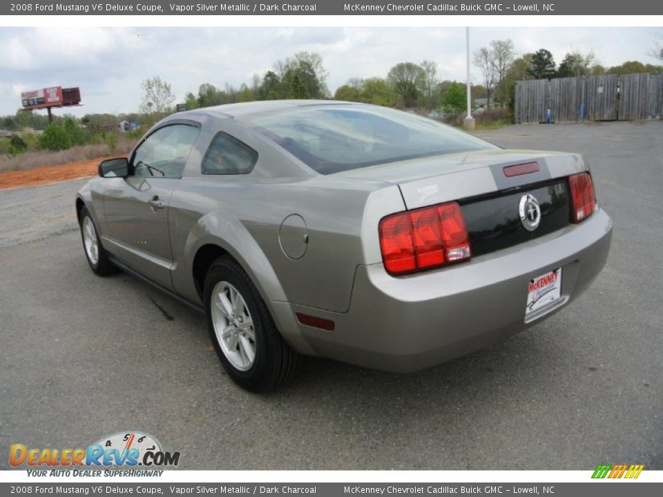 2008 Ford Mustang V6 Deluxe Coupe Vapor Silver Metallic / Dark Charcoal Photo #4