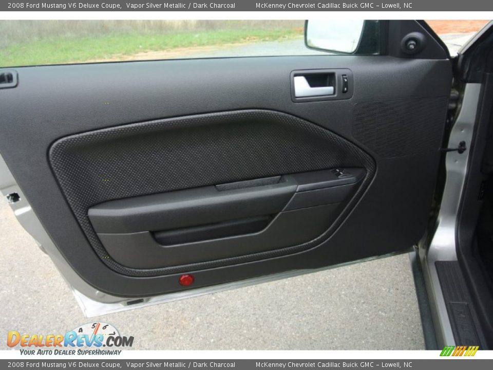 2008 Ford Mustang V6 Deluxe Coupe Vapor Silver Metallic / Dark Charcoal Photo #7