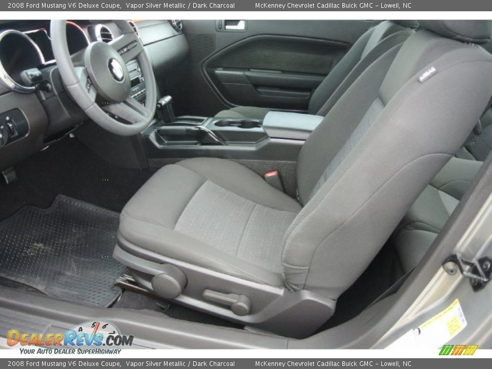 2008 Ford Mustang V6 Deluxe Coupe Vapor Silver Metallic / Dark Charcoal Photo #8
