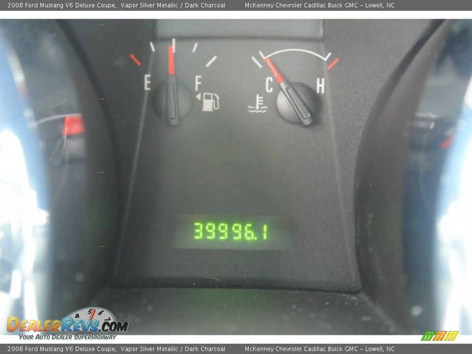 2008 Ford Mustang V6 Deluxe Coupe Vapor Silver Metallic / Dark Charcoal Photo #11