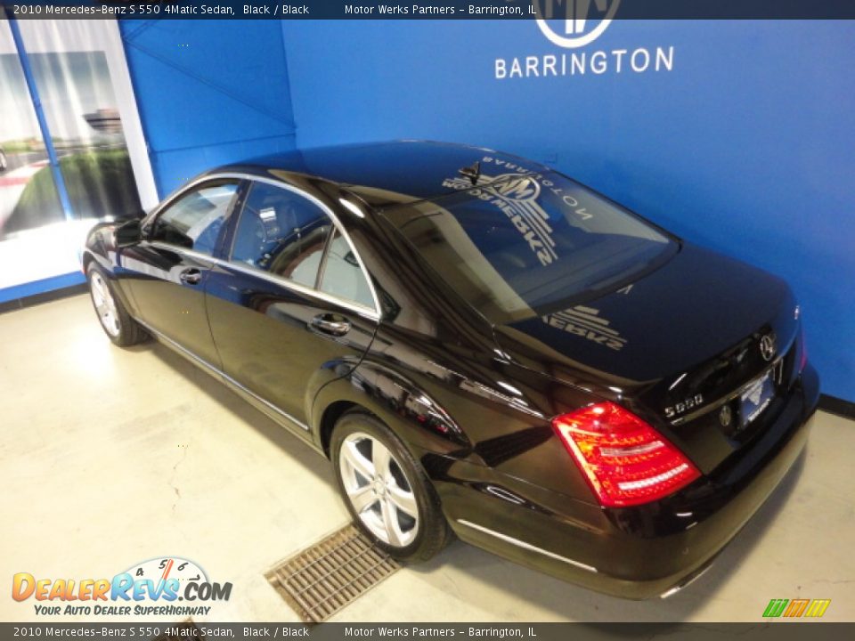 2010 Mercedes-Benz S 550 4Matic Sedan Black / Black Photo #26