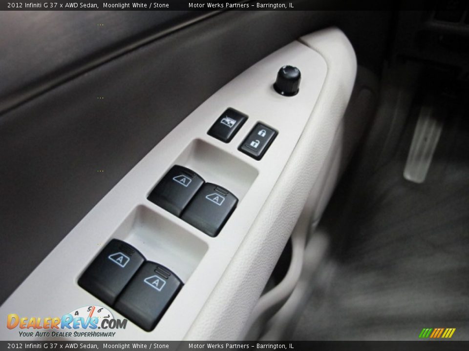 2012 Infiniti G 37 x AWD Sedan Moonlight White / Stone Photo #35