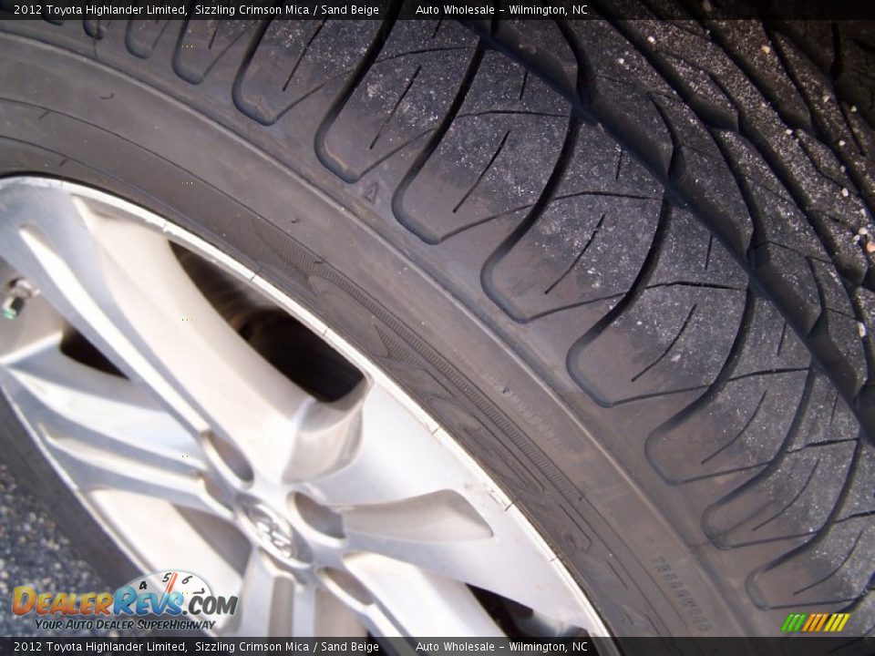 2012 Toyota Highlander Limited Sizzling Crimson Mica / Sand Beige Photo #9