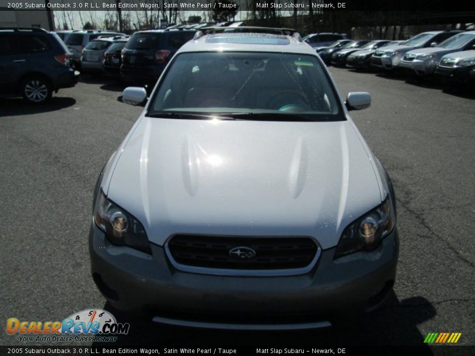 2005 Subaru Outback 3.0 R L.L. Bean Edition Wagon Satin White Pearl / Taupe Photo #3