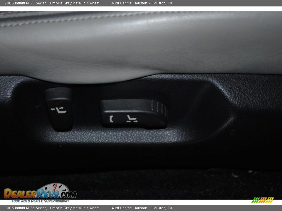 2006 Infiniti M 35 Sedan Umbria Gray Metallic / Wheat Photo #32