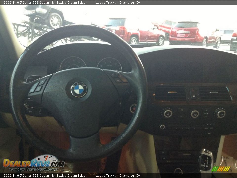 2009 BMW 5 Series 528i Sedan Jet Black / Cream Beige Photo #12