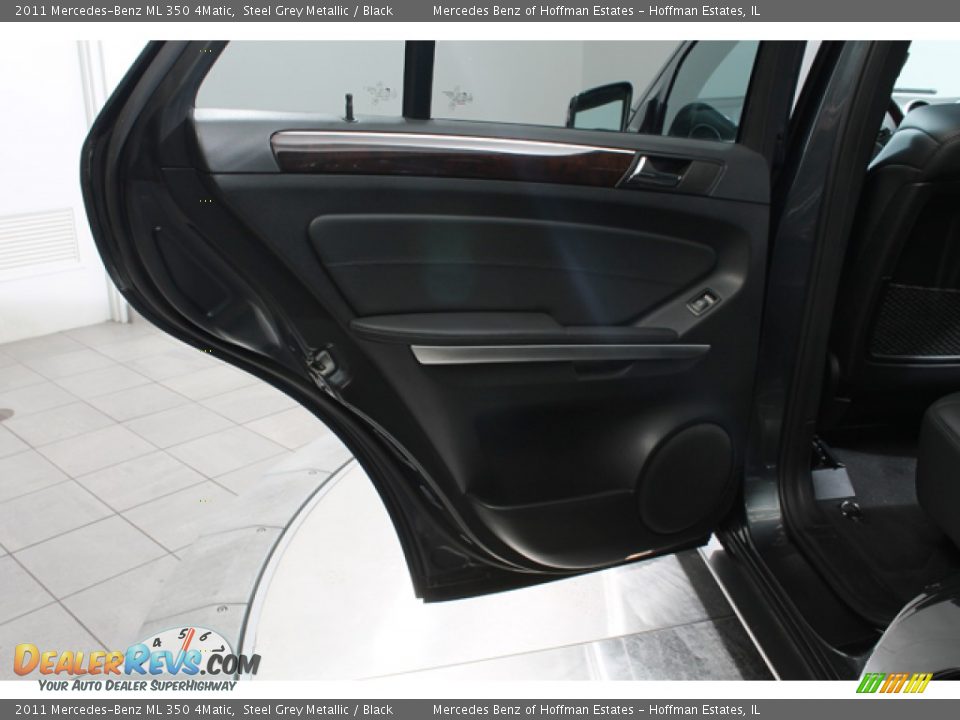 2011 Mercedes-Benz ML 350 4Matic Steel Grey Metallic / Black Photo #13