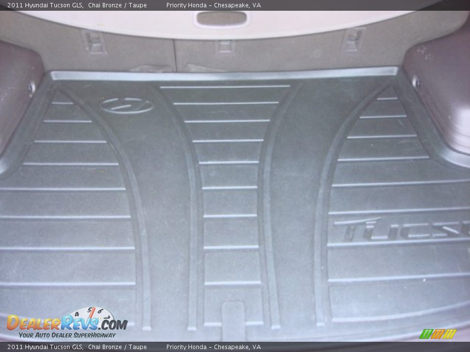 2011 Hyundai Tucson GLS Chai Bronze / Taupe Photo #11
