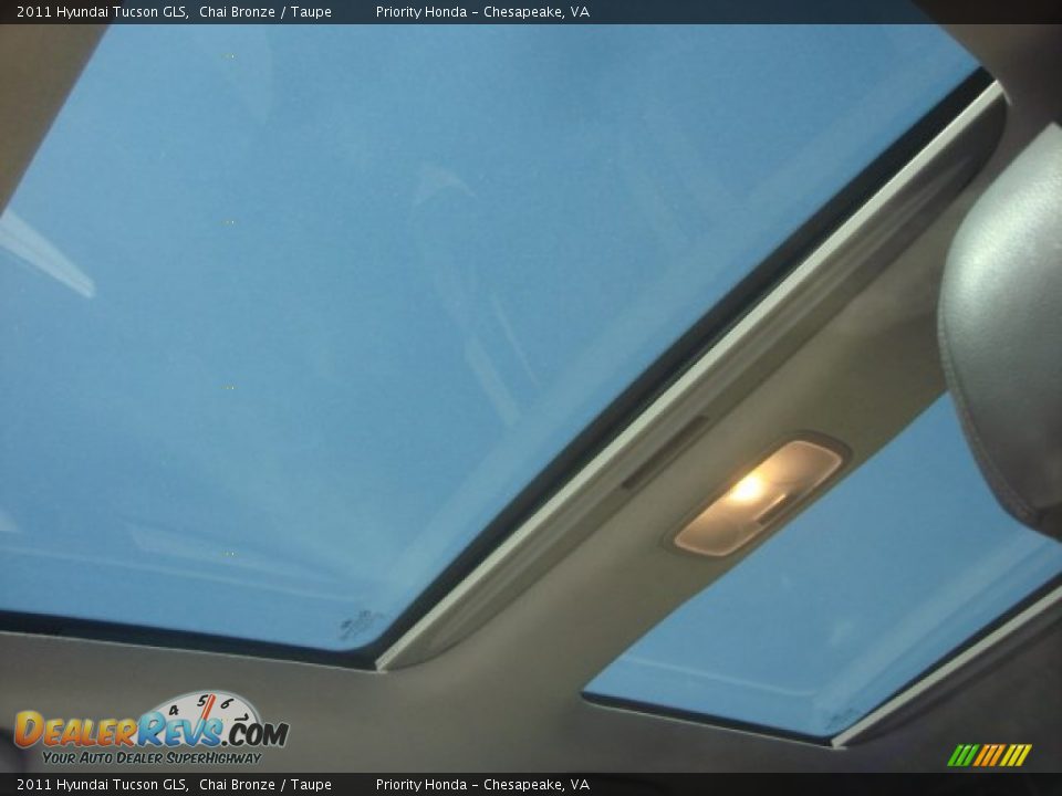 2011 Hyundai Tucson GLS Chai Bronze / Taupe Photo #16
