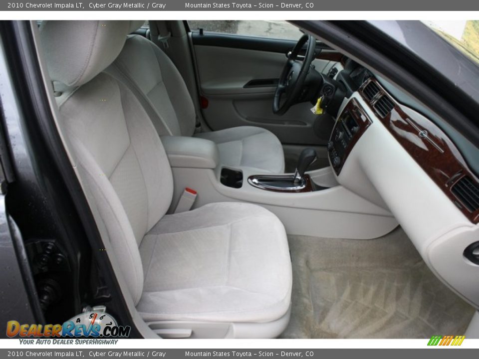 2010 Chevrolet Impala LT Cyber Gray Metallic / Gray Photo #15