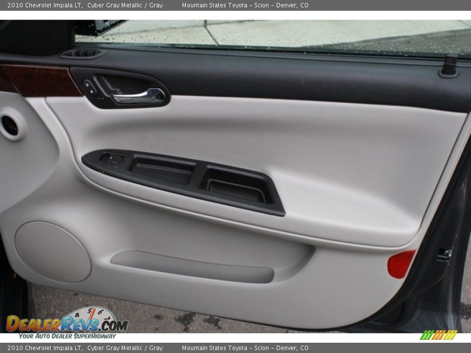 2010 Chevrolet Impala LT Cyber Gray Metallic / Gray Photo #21