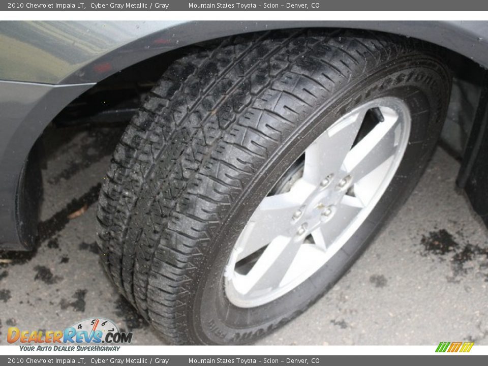 2010 Chevrolet Impala LT Cyber Gray Metallic / Gray Photo #24