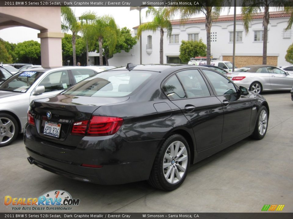 2011 BMW 5 Series 528i Sedan Dark Graphite Metallic / Everest Gray Photo #2