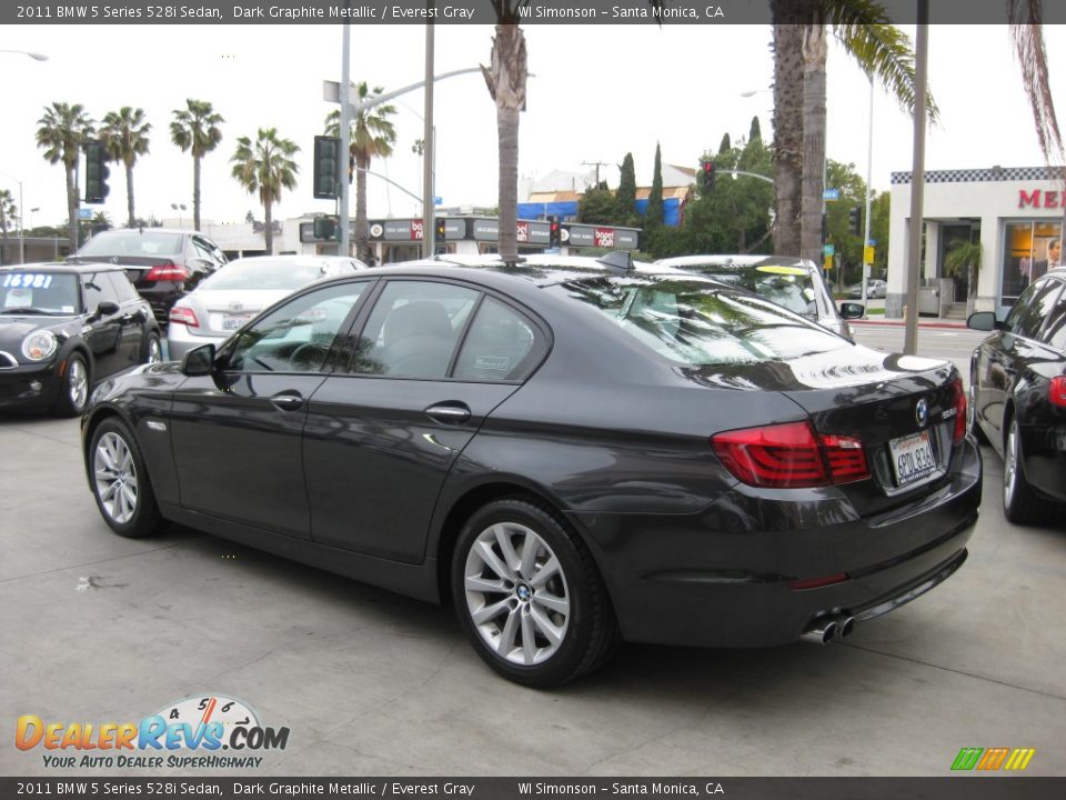 2011 BMW 5 Series 528i Sedan Dark Graphite Metallic / Everest Gray Photo #4