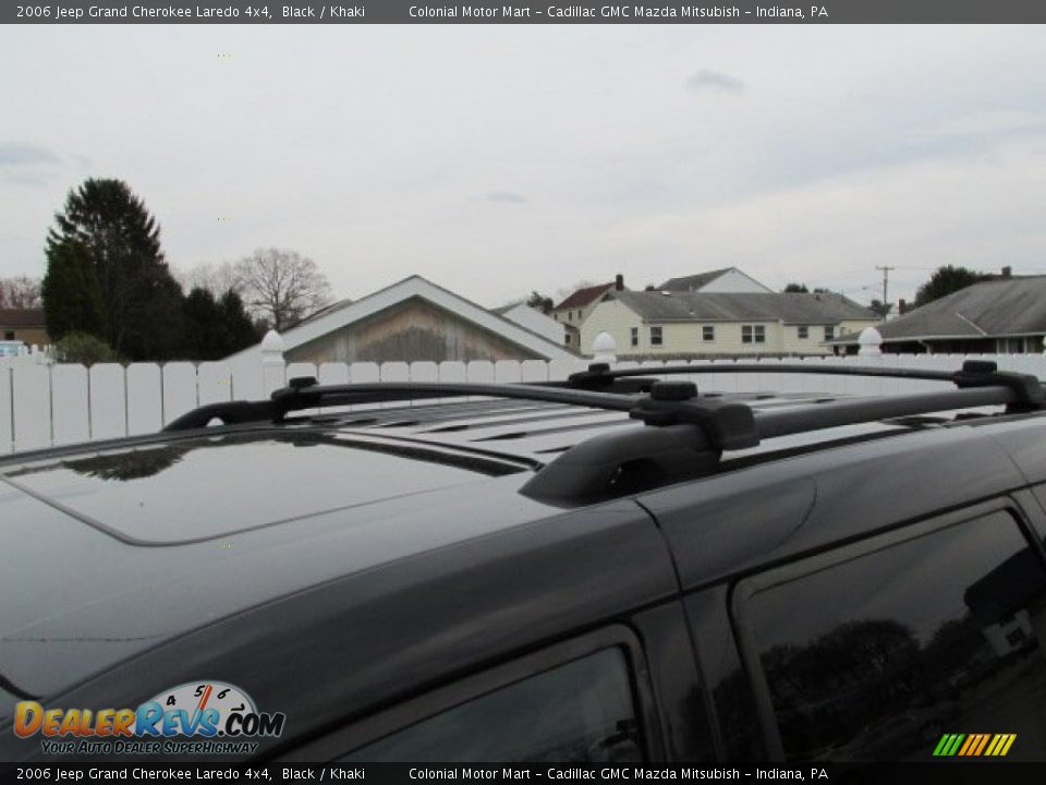 2006 Jeep Grand Cherokee Laredo 4x4 Black / Khaki Photo #4