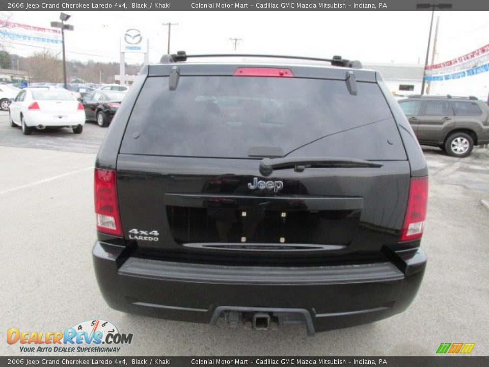 2006 Jeep Grand Cherokee Laredo 4x4 Black / Khaki Photo #9
