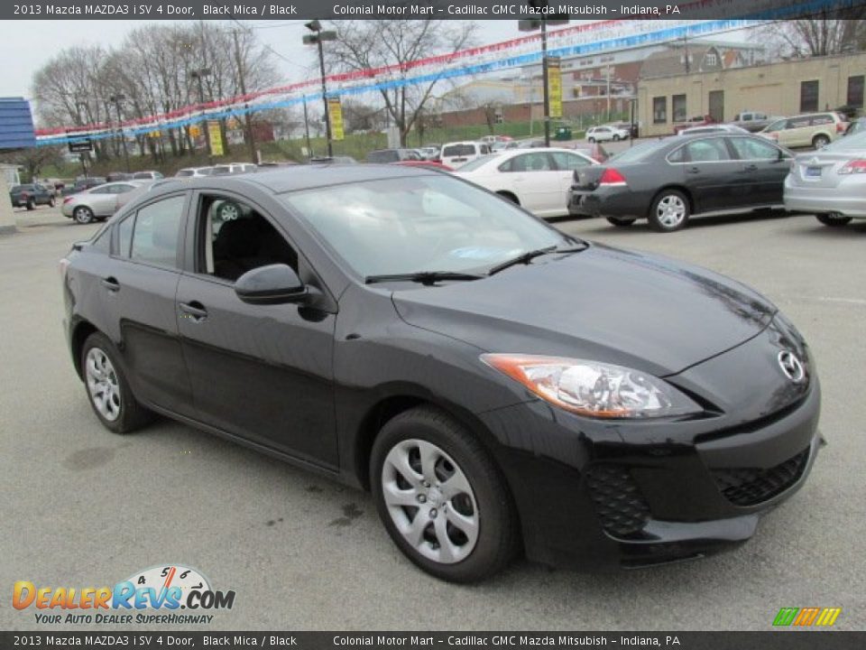 Front 3/4 View of 2013 Mazda MAZDA3 i SV 4 Door Photo #5