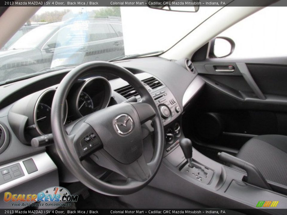 Dashboard of 2013 Mazda MAZDA3 i SV 4 Door Photo #12