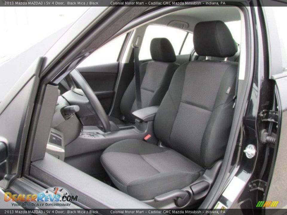 Front Seat of 2013 Mazda MAZDA3 i SV 4 Door Photo #13