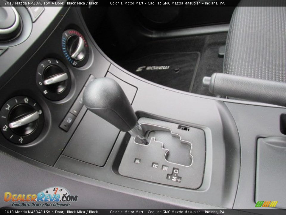 2013 Mazda MAZDA3 i SV 4 Door Shifter Photo #16