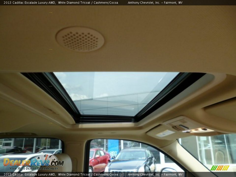 2013 Cadillac Escalade Luxury AWD White Diamond Tricoat / Cashmere/Cocoa Photo #10
