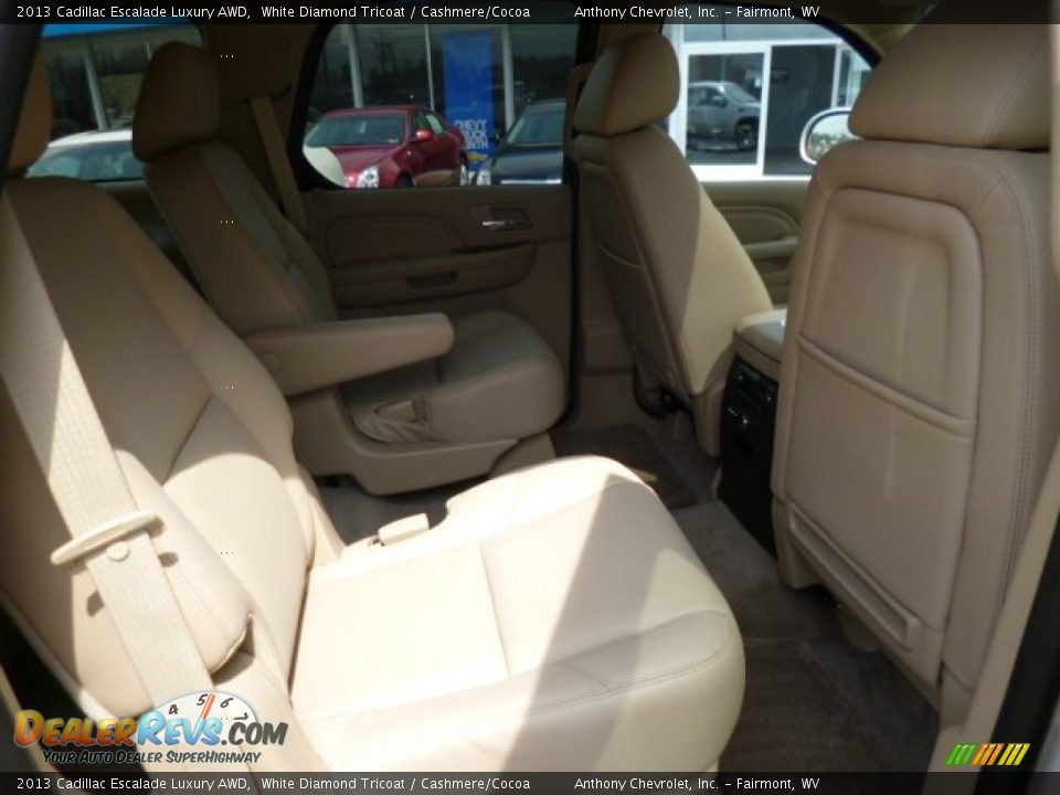 2013 Cadillac Escalade Luxury AWD White Diamond Tricoat / Cashmere/Cocoa Photo #11