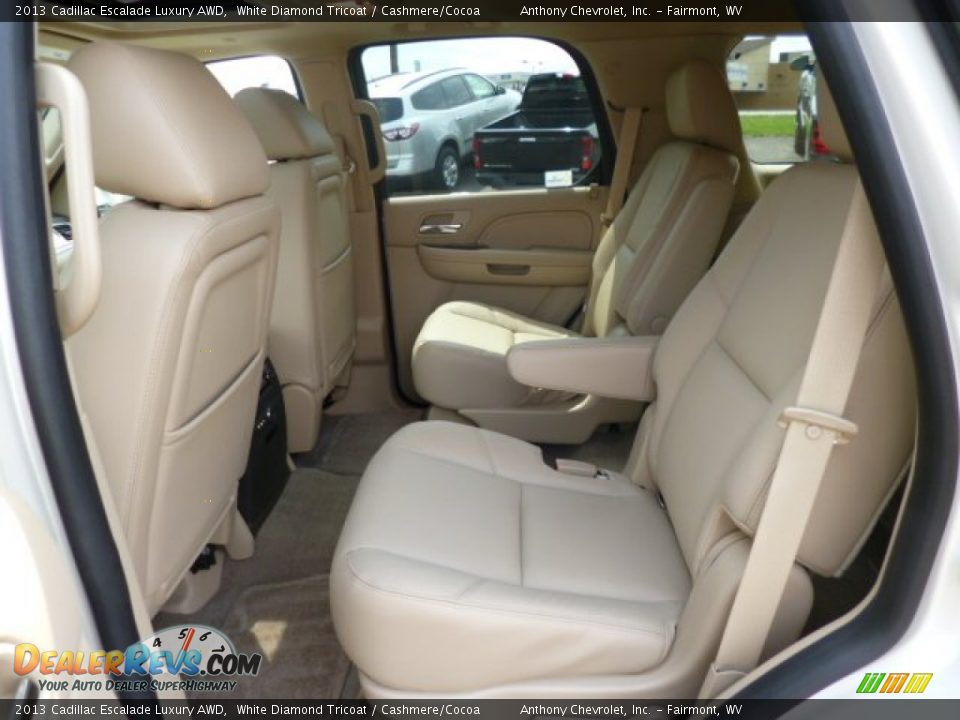2013 Cadillac Escalade Luxury AWD White Diamond Tricoat / Cashmere/Cocoa Photo #13