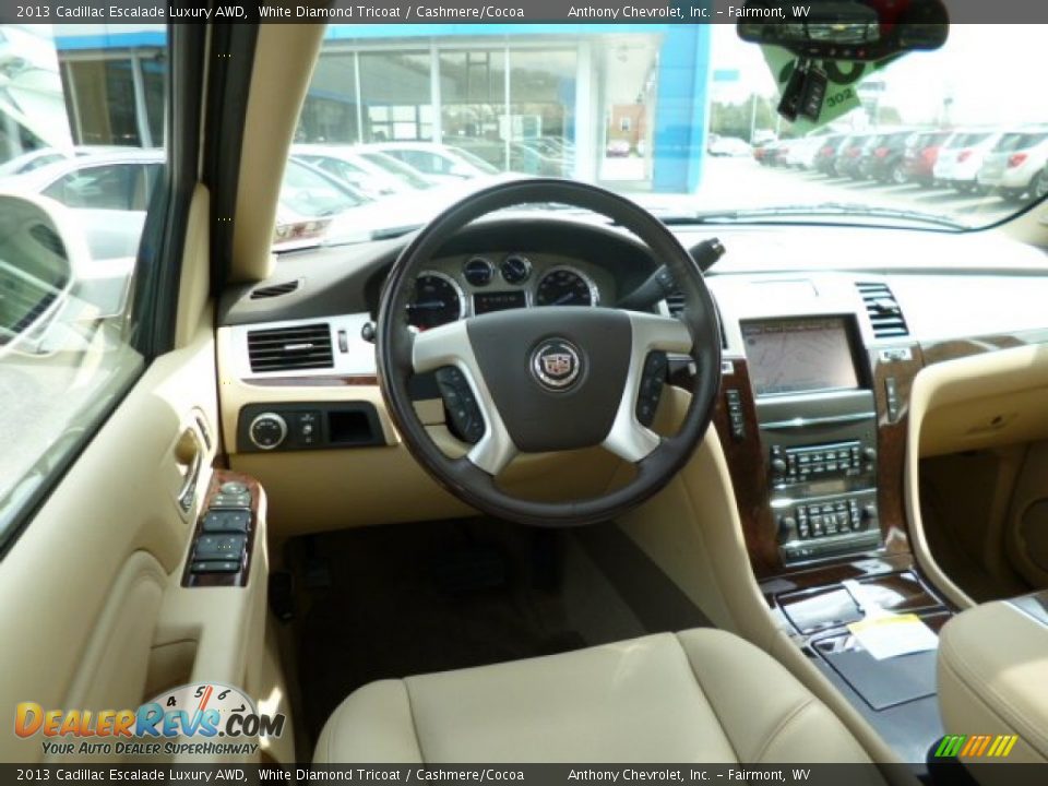 2013 Cadillac Escalade Luxury AWD White Diamond Tricoat / Cashmere/Cocoa Photo #14