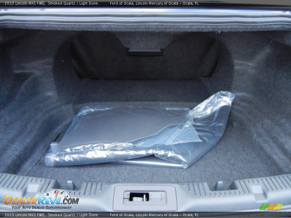 2013 Lincoln MKS FWD Smoked Quartz / Light Dune Photo #10