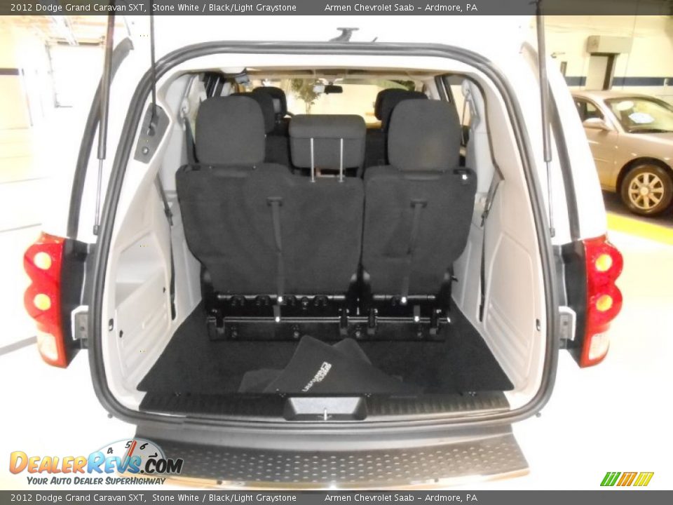2012 Dodge Grand Caravan SXT Stone White / Black/Light Graystone Photo #16