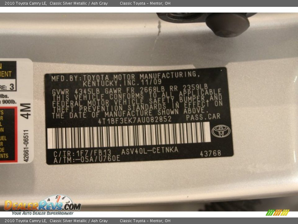 2010 Toyota Camry LE Classic Silver Metallic / Ash Gray Photo #16