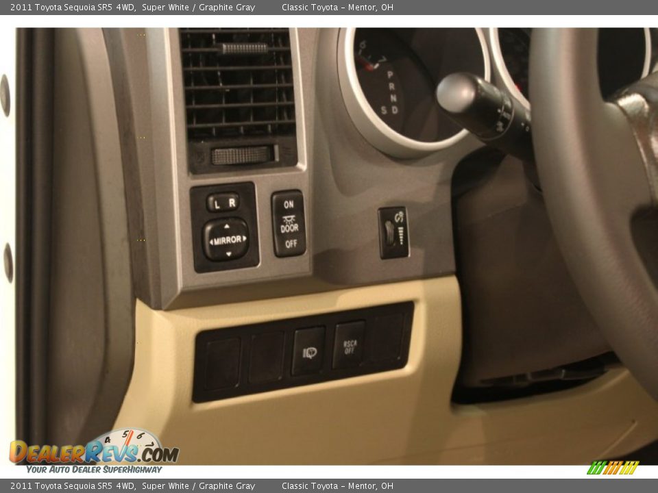 2011 Toyota Sequoia SR5 4WD Super White / Graphite Gray Photo #5