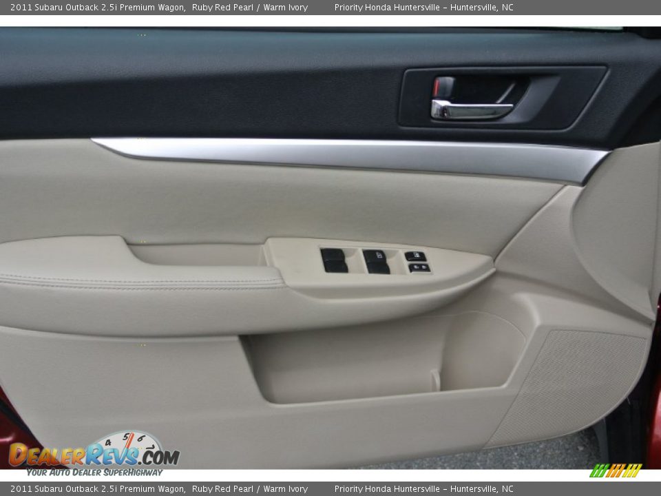 2011 Subaru Outback 2.5i Premium Wagon Ruby Red Pearl / Warm Ivory Photo #11